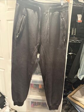 Men's KSUBI  Black Jogger Sweatpants with Zip Pockets